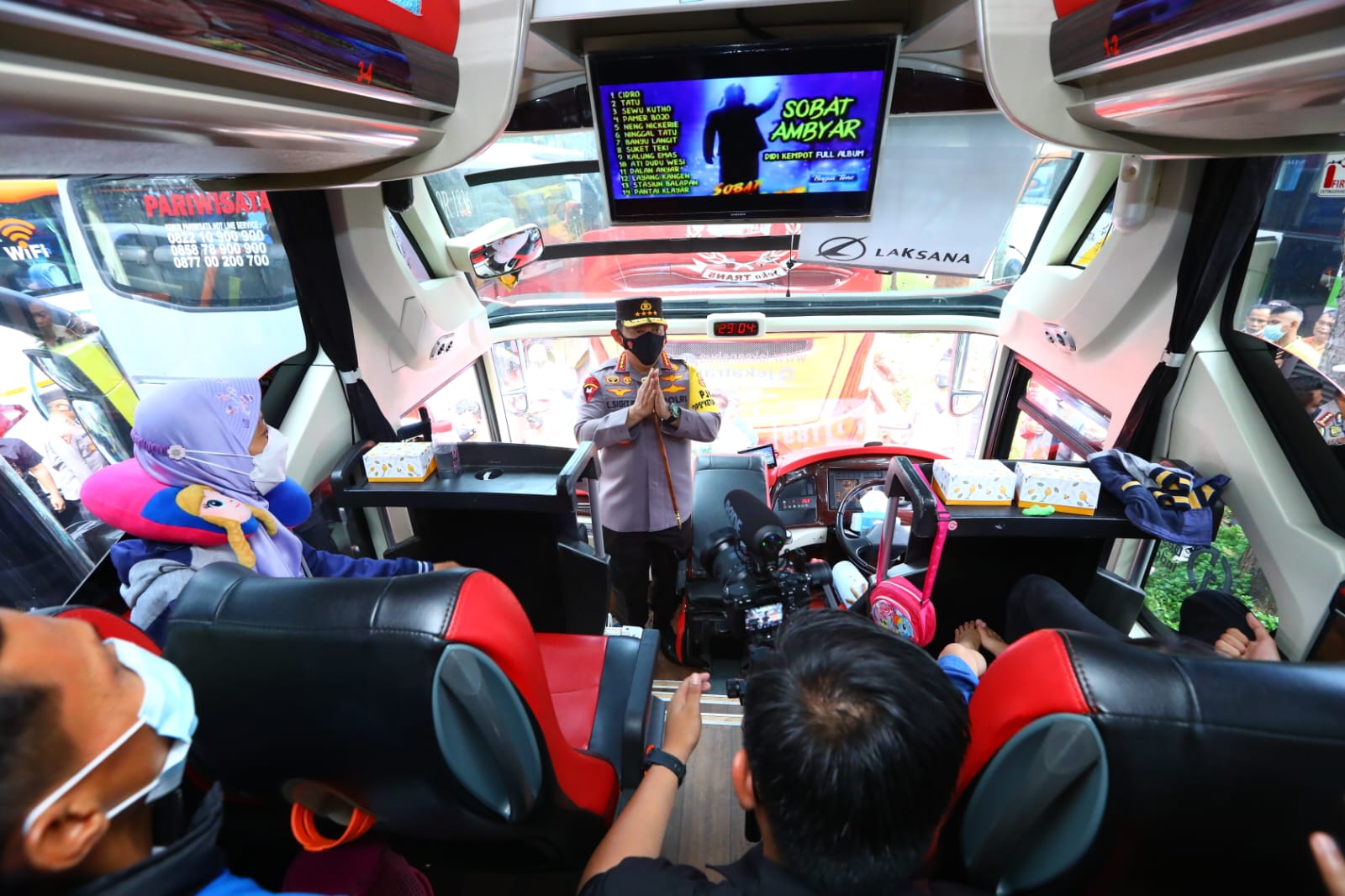 Lepas 220 Bus Mudik Gratis, Kapolri: Bantu Masyarakat dan Kurangi Beban Jalan