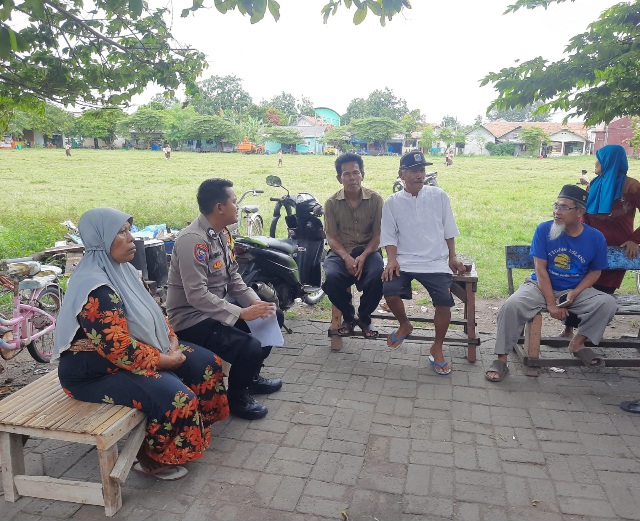 Bhabinkamtibmas Pulau Tidung, Polres Kepulauan Seribu Himbau Warga Ciptakan Suasana Pemilu 2024 yang Aman dan Damai