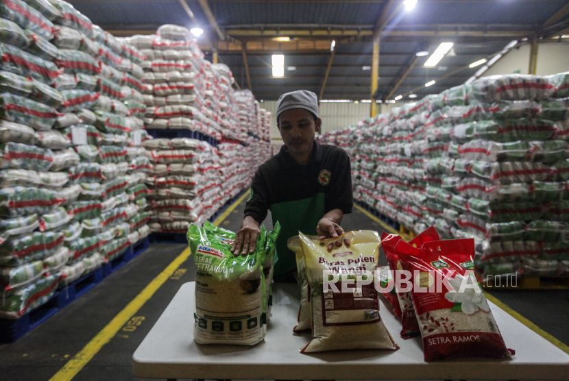 Pengusaha Beras: Harga Turun Rp 2.000 per Kg