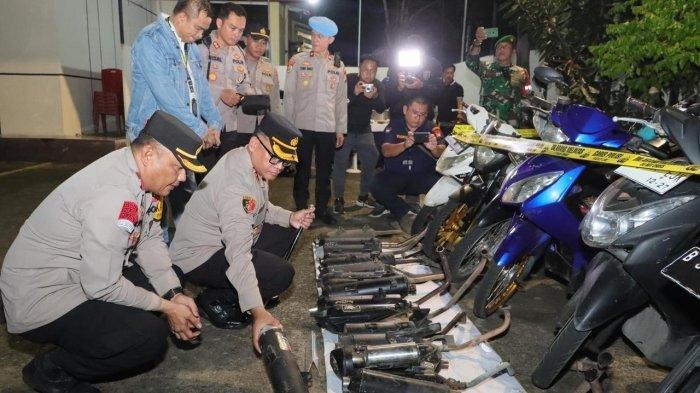 Operasi Kejahatan Jalanan Jelang Pemilu 2024, Polsek Koja Sita 143 Kenalpot Tidak Sesuai Standar