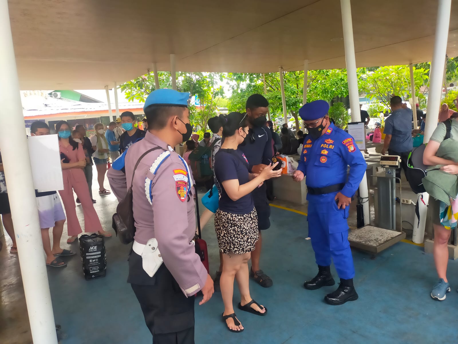 Terapkan Prokes, 188 Penumpang Sebrangi Pulau Seribu Usai Terima Pengamanan dari Polres Kep. Seribu