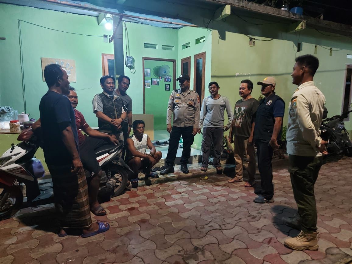 Sitkamribmas Aman Karena Patroli Malam Polsek Kep. Seribu Selatan