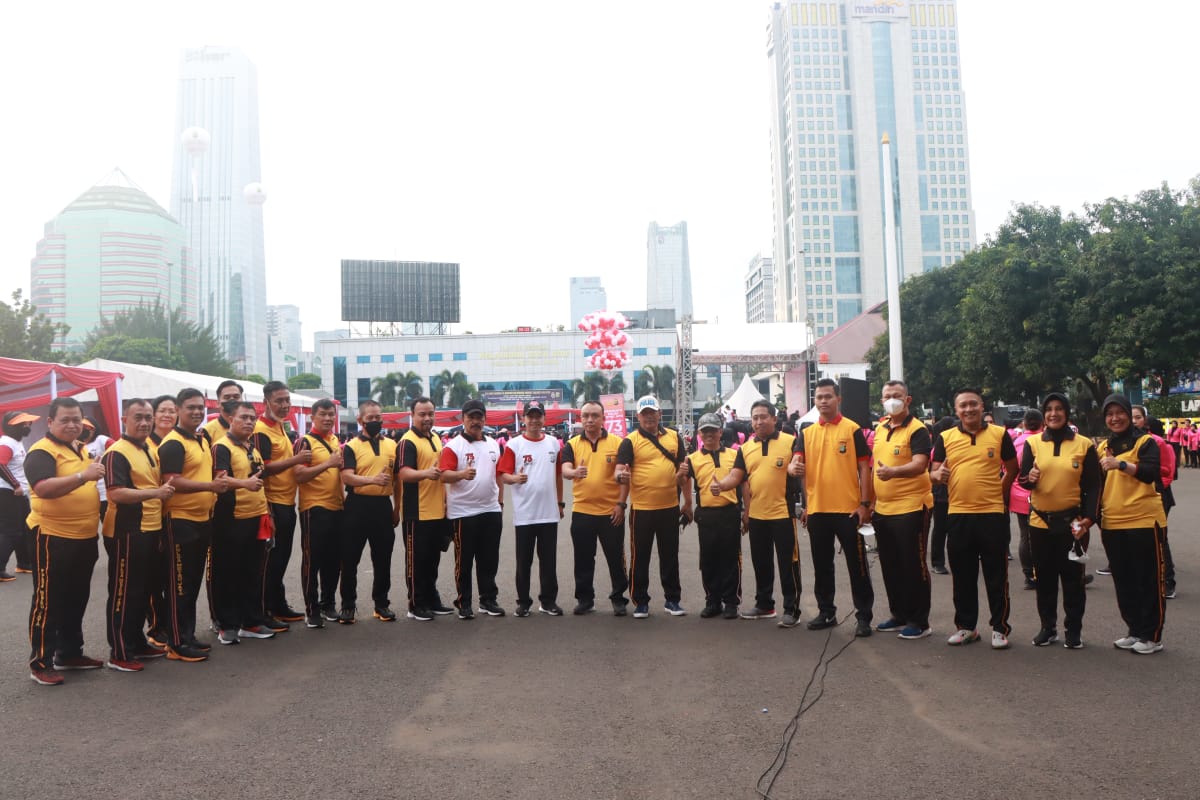 Turut Memeriahkan HUT Polda Metro Jaya, Polres Kepulauan Seribu Ikuti Olahraga Bersama