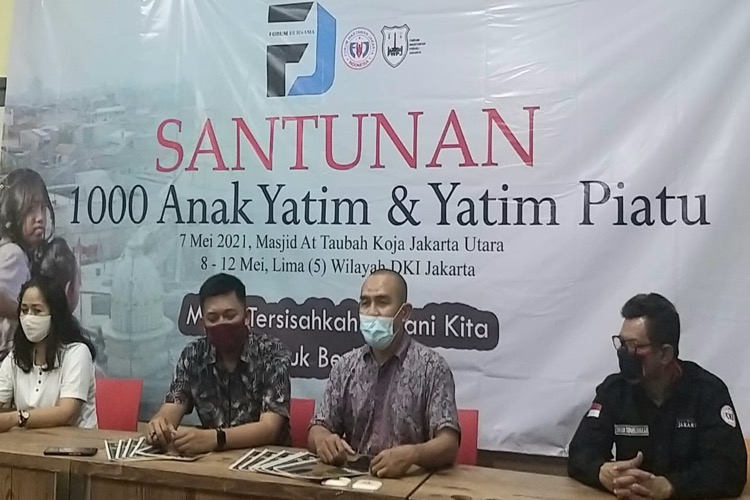 SGY: Anies, Marullah dan 5 Walikota Serta Bupati Harus Bantu Kegiatan FWPJ dan FWJ Santuni 1000 Anak Yatim