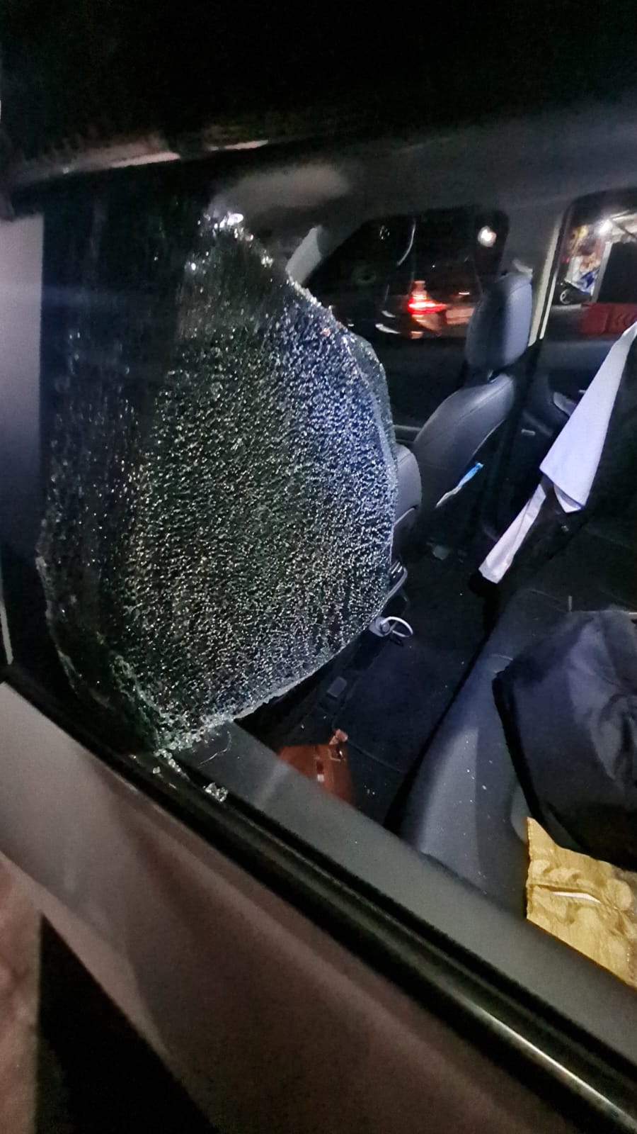 Pulang Melayat, Mobil Tama S. Langkun Dibobol Maling