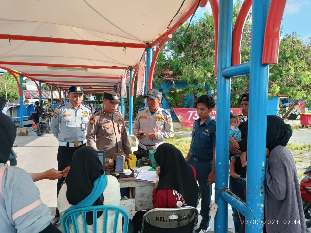 Polsek Kepulauan Seribu Utara Cek Kelengkapan Kapal Angkut Penumpang