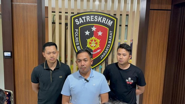 Polisi: Sindikat Judi Online Peretas Website Pemerintah di Jakbar Masuk Jaringan Kamboja