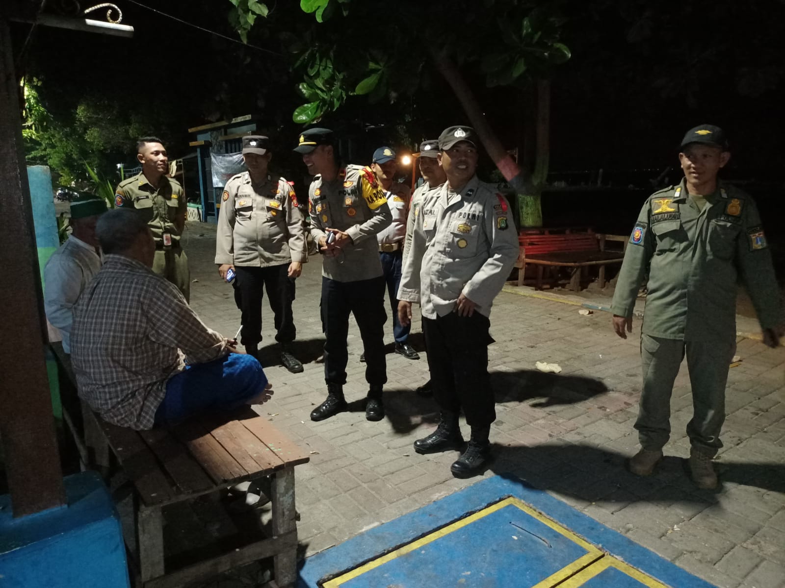 Patroli Ramadhan Polsek Kepulauan Seribu Selatan Ajak Tokoh Agama Jaga Kamtibmas