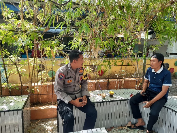 Bhabinkamtibmas Pulau Tidung Laksanakan Sambang RW dan Ajak Tomas Jaga Kamtibmas