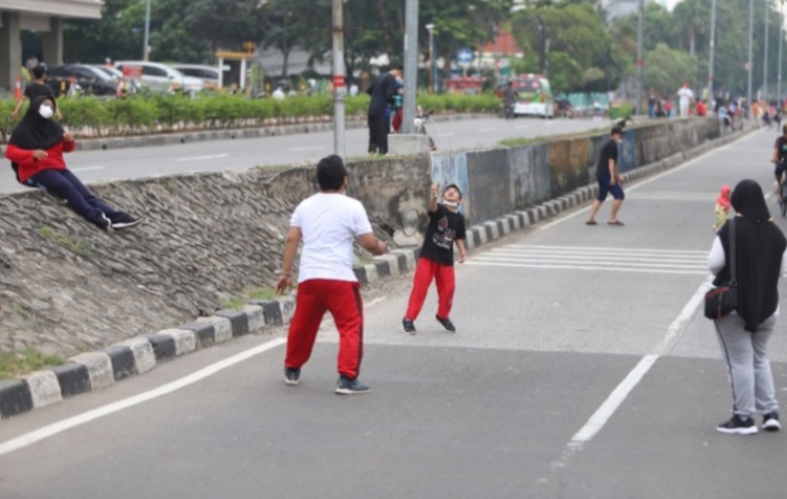 Sempat Dihentikan, Kini Jalan Danau Sunter Selatan Kembali Menjadi Lokasi HBKB Masyarakat Jakut