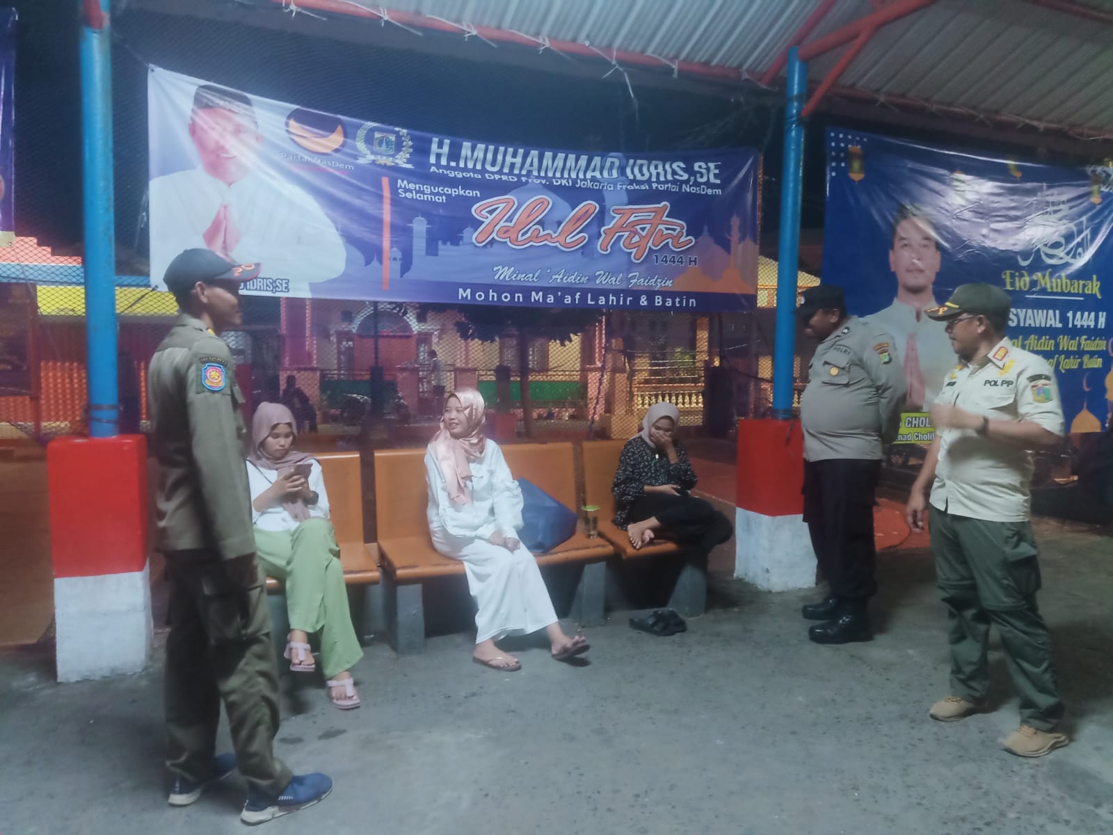 Polsek Kepulauan Seribu Utara Meningkatkan Kamtibmas di Pulau Panggang Melalui Giat Patroli Malam Dialogis