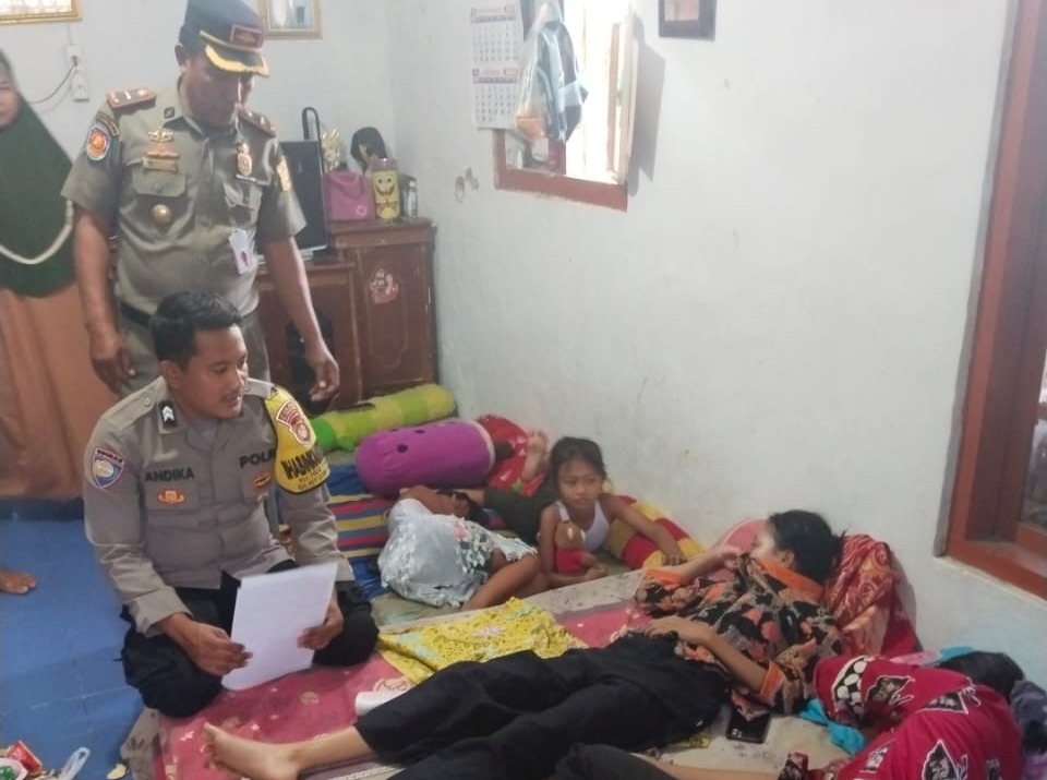Problem Solving Bhabinkamtibmas Pulau Tidung Mediasi Insiden Kecelakaan Antar Warga: Damai dan Adil
