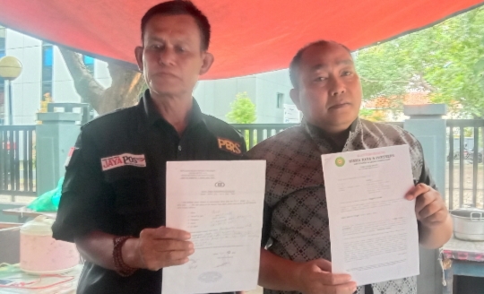 Merasa Dicemarkan Nama Baiknya,  Warga Marunda Adukan Salah Satu Media Online Ke Polres Metro Jakut