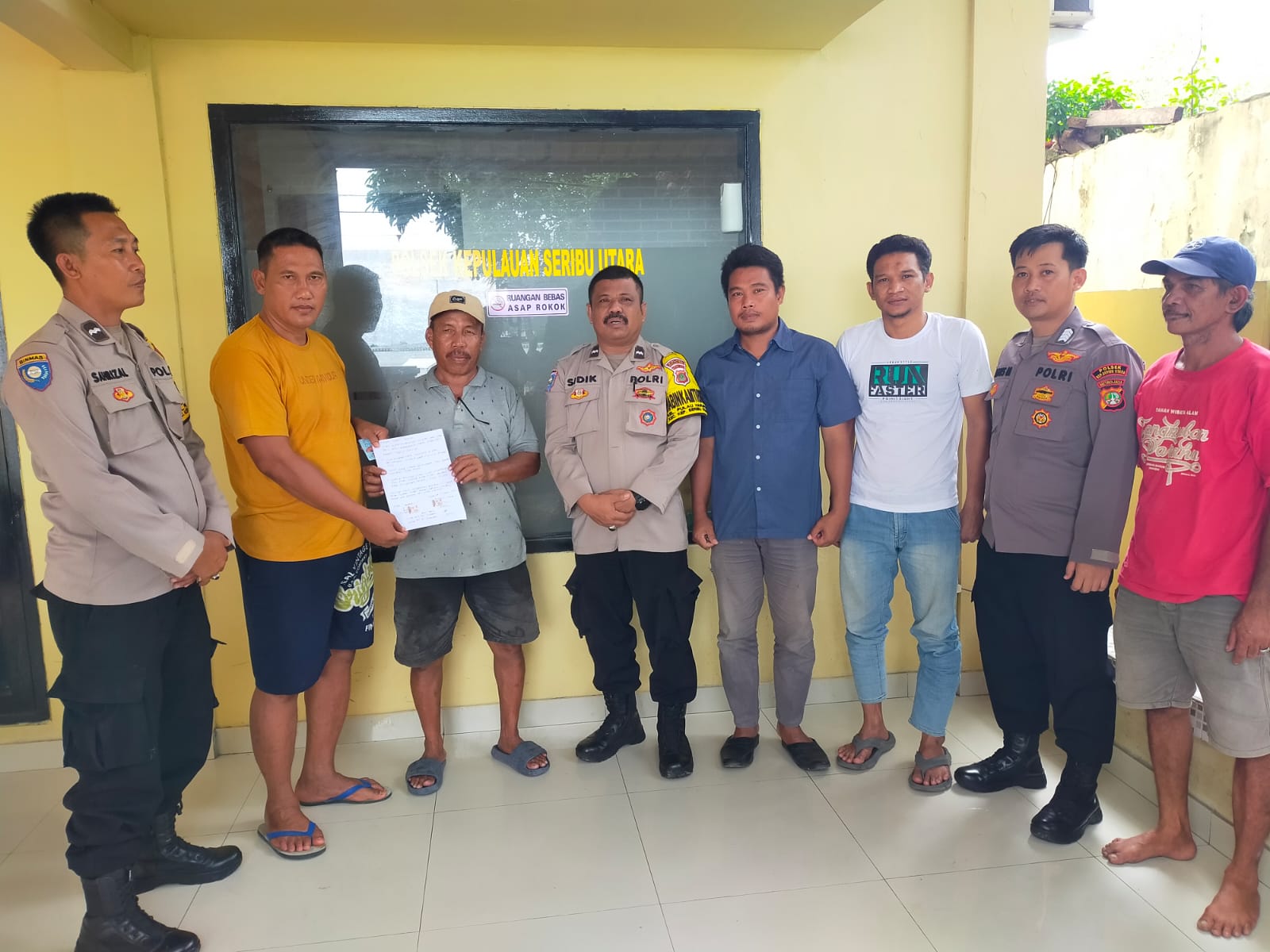 Polsek Kepulauan Seribu Utara Mediasi Penyelesaian Kasus Penabrakan Kapal di Pulau Kelapa