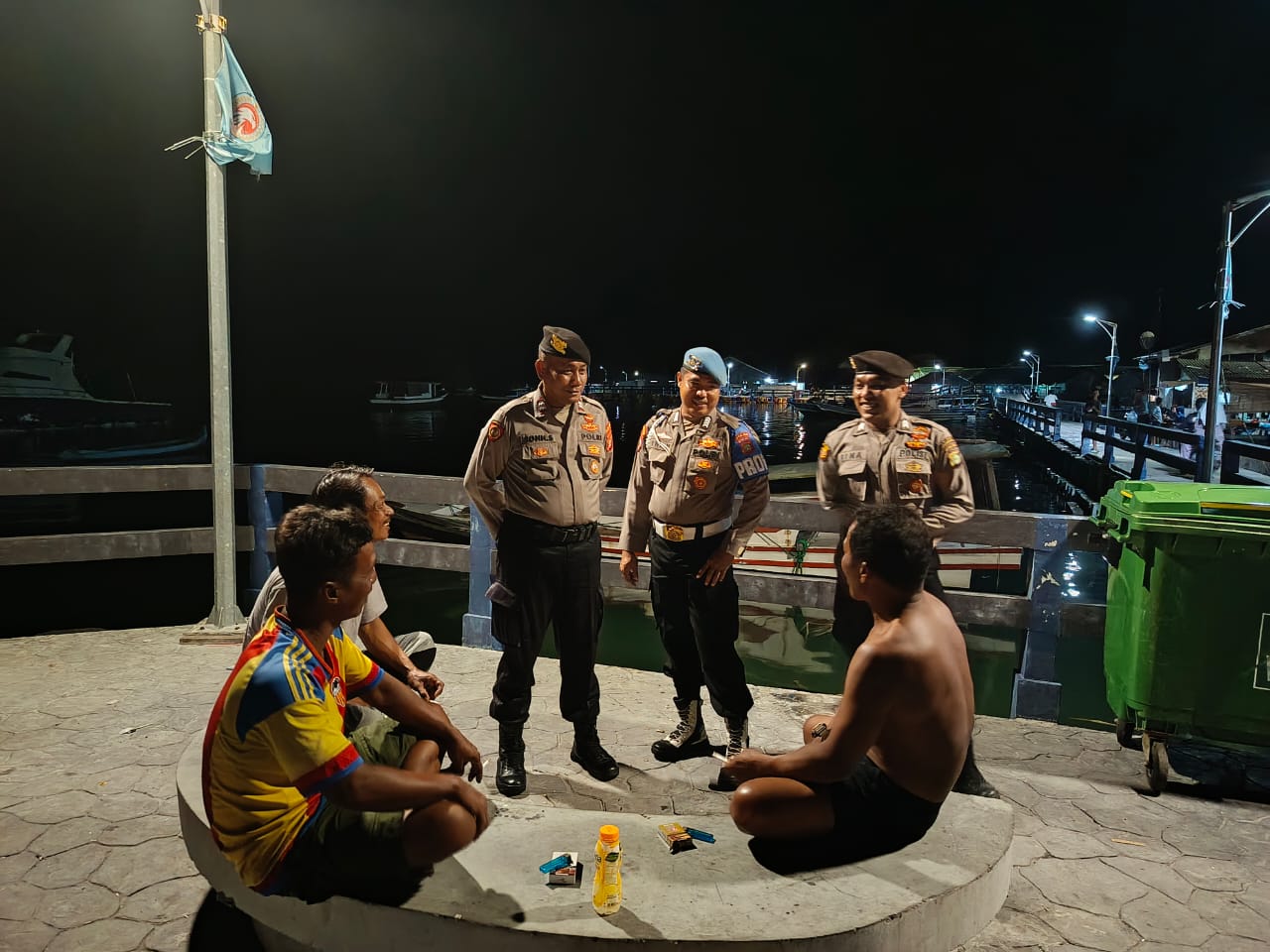 Polsek Kepulauan Seribu Utara Gelar Patroli Malam Antisipasi Gangguan Kamtibmas