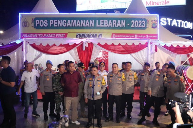 Kapolda Metro Tinjau Langsung Malam Takbiran: Jakarta Aman dan Kondusif