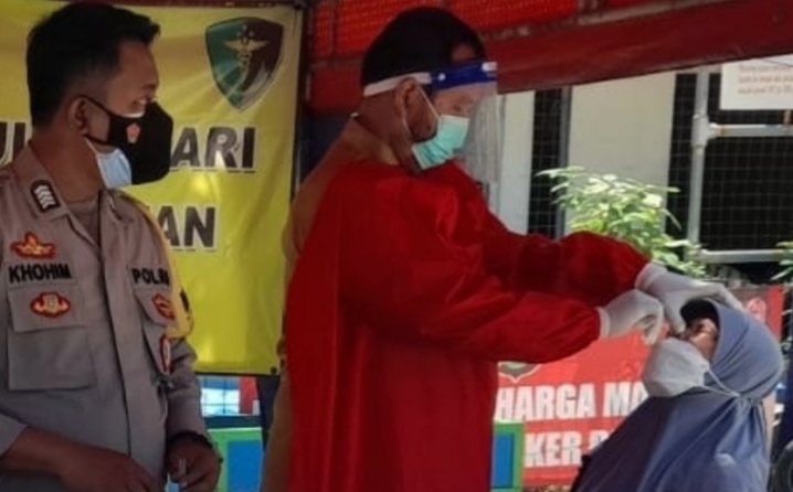 Perkuat PPKM Mikro, KTJ Pulau Pari Kep Seribu Selatan Swab Antigen 6 Warganya
