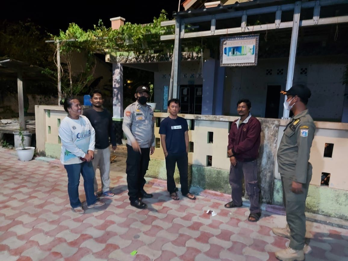 Patroli Malam Polsek Kepulauan Seribu Selatan Ciptakan Sitkamtibmas Aman