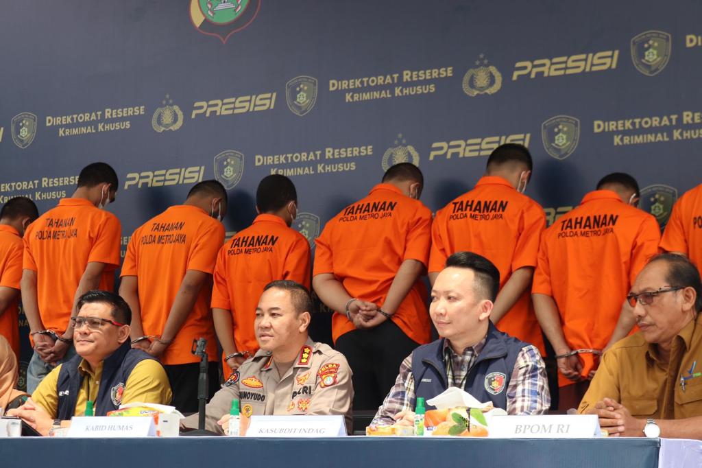 Indag Ditreskrimsus Polda Metro Tangkap Tersangka Peredaran Obat Keras Tanpa Izin
