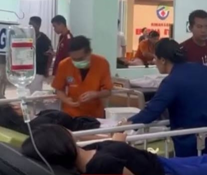Keracunan MBG, Puluhan Pelajar di Berastagi Dilarikan ke Rumah Sakit