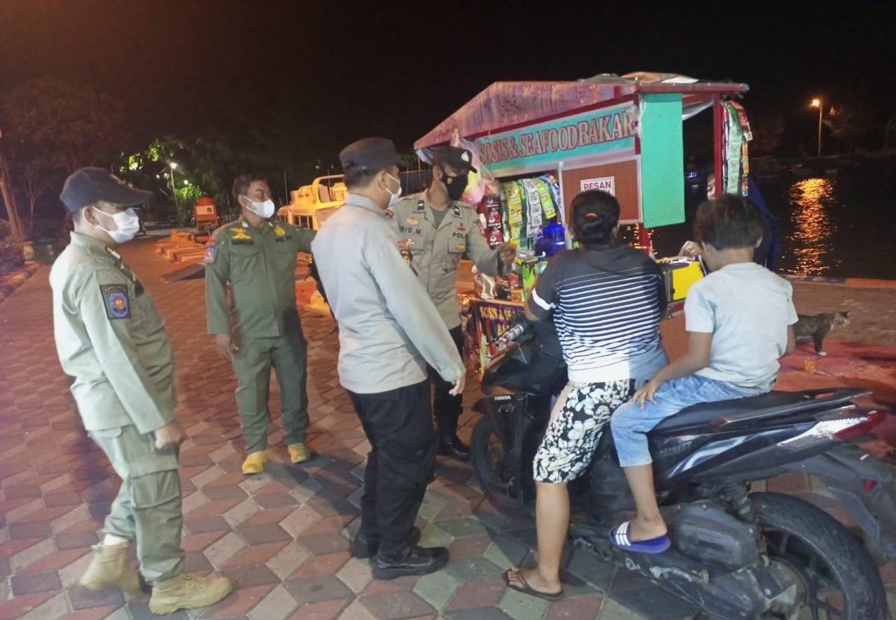 Gelar Patroli Malam Presisi, Polsek Kep. Seribu Utara Cegah Guantibmas Kewilayahan