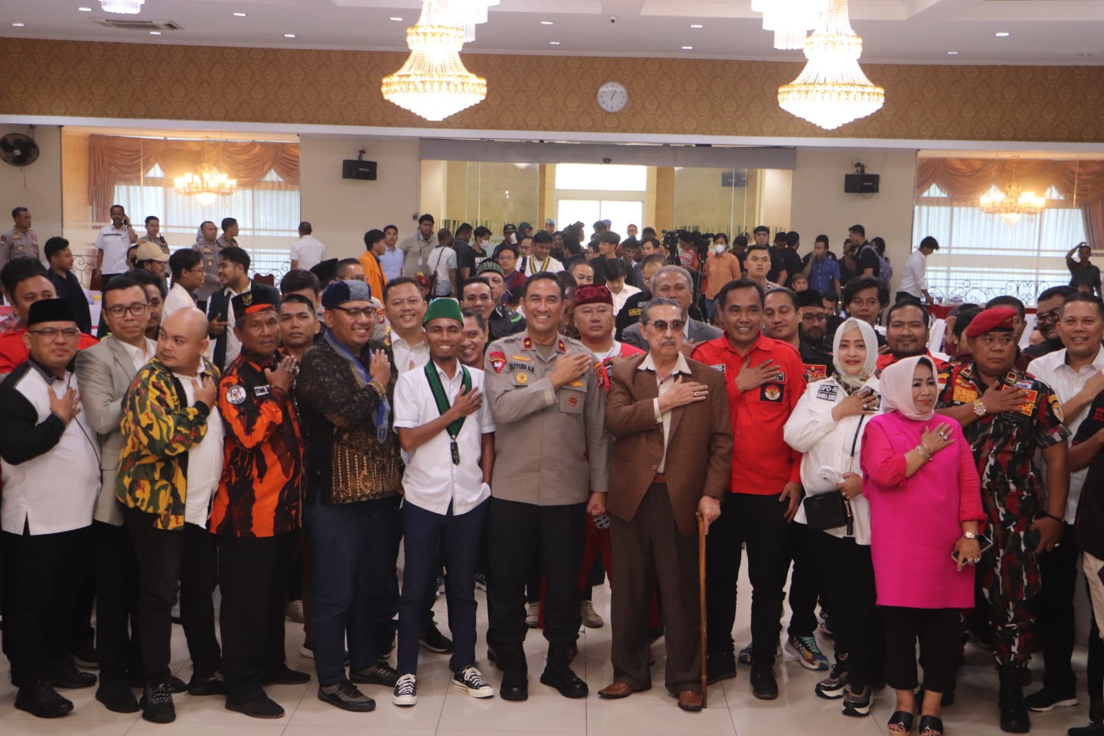 Polda Metro Jaya Silaturahmi Bersama Pimpinan Ormas dan Para Mahasiswa 