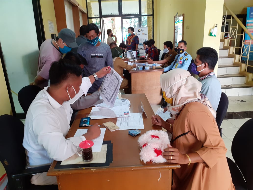 Polres Kep Seribu Jemput Bola Ke Warga Pembuat SKCK