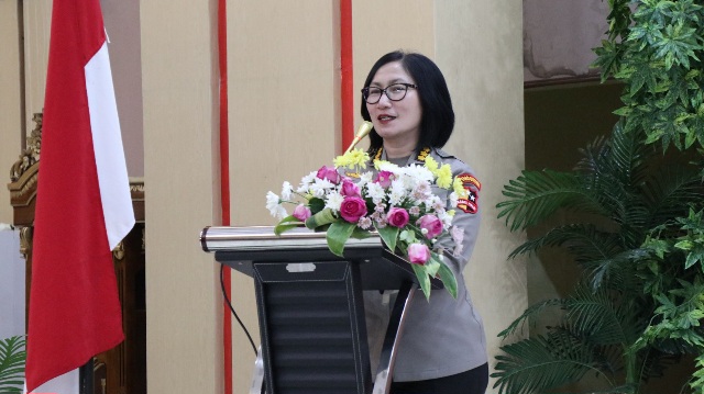 Rangkaian HUT Polwan ke-76 Diperingati Dengan Donor Darah