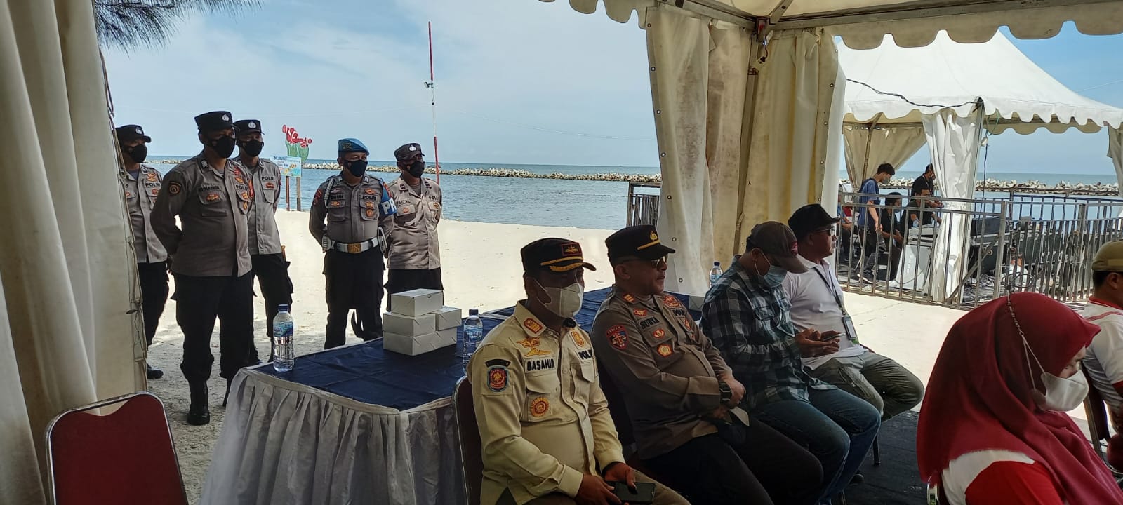 Kabag Ops Polres Kepulauan Seribu Pimpin Giat Pengaman Rangkaian HUT Kab. Adm. Kepulauan Seribu