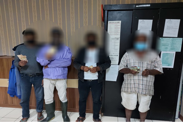 Pungli Parkir Liar di Pelabuhan Muara Angke,  4 Tukang Parkir Ditangkap Petugas Polsek Kawasan Sunda Kelapa
