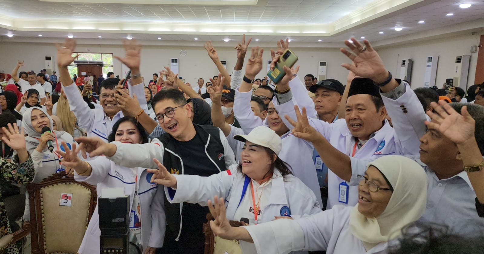 Ormas FKLPDK Alihkan Dukungan Dari Prabowo ke Ganjar Mahfud MD pada Pilpres 2024