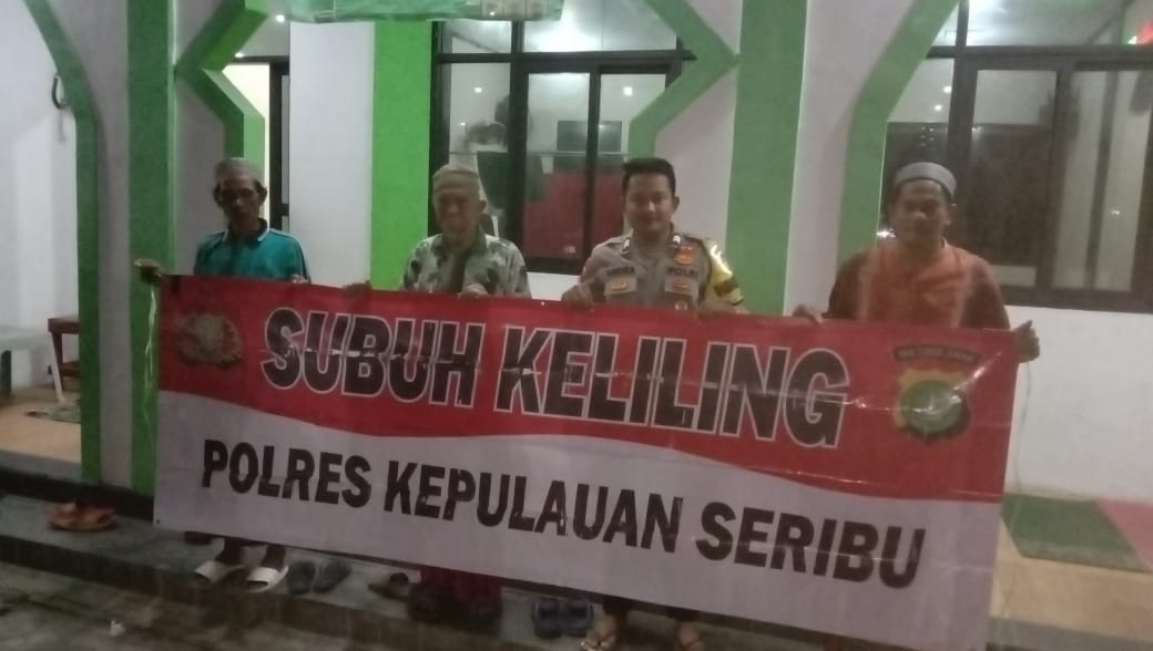 Bhabinkamtibmas Briptu Andika Fajar Ajak Warga Pulau Tidung Ciptakan Suasana Damai dan Bersahabat