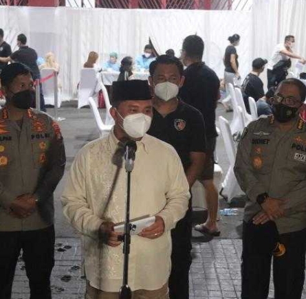 KAPOLDA METRO JAYA : SEDIAKAN LOKASI VAKSIN MEMADAI DI GBK PADA MALAM HARI