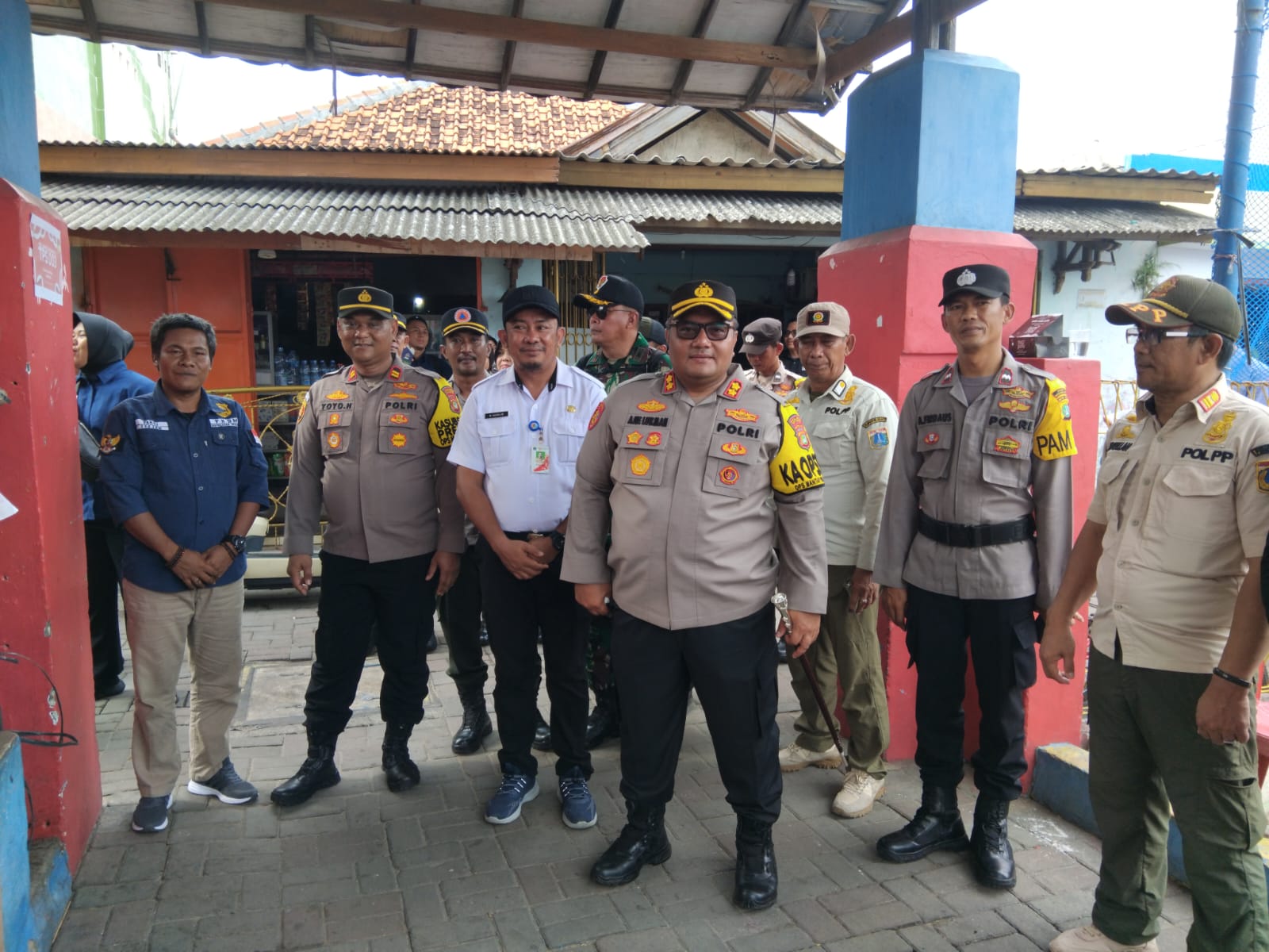 Kapolres Kepulauan Seribu Tinjau Langsung Pemungutan Suara di Pulau Panggang dan Pulau Pramuka