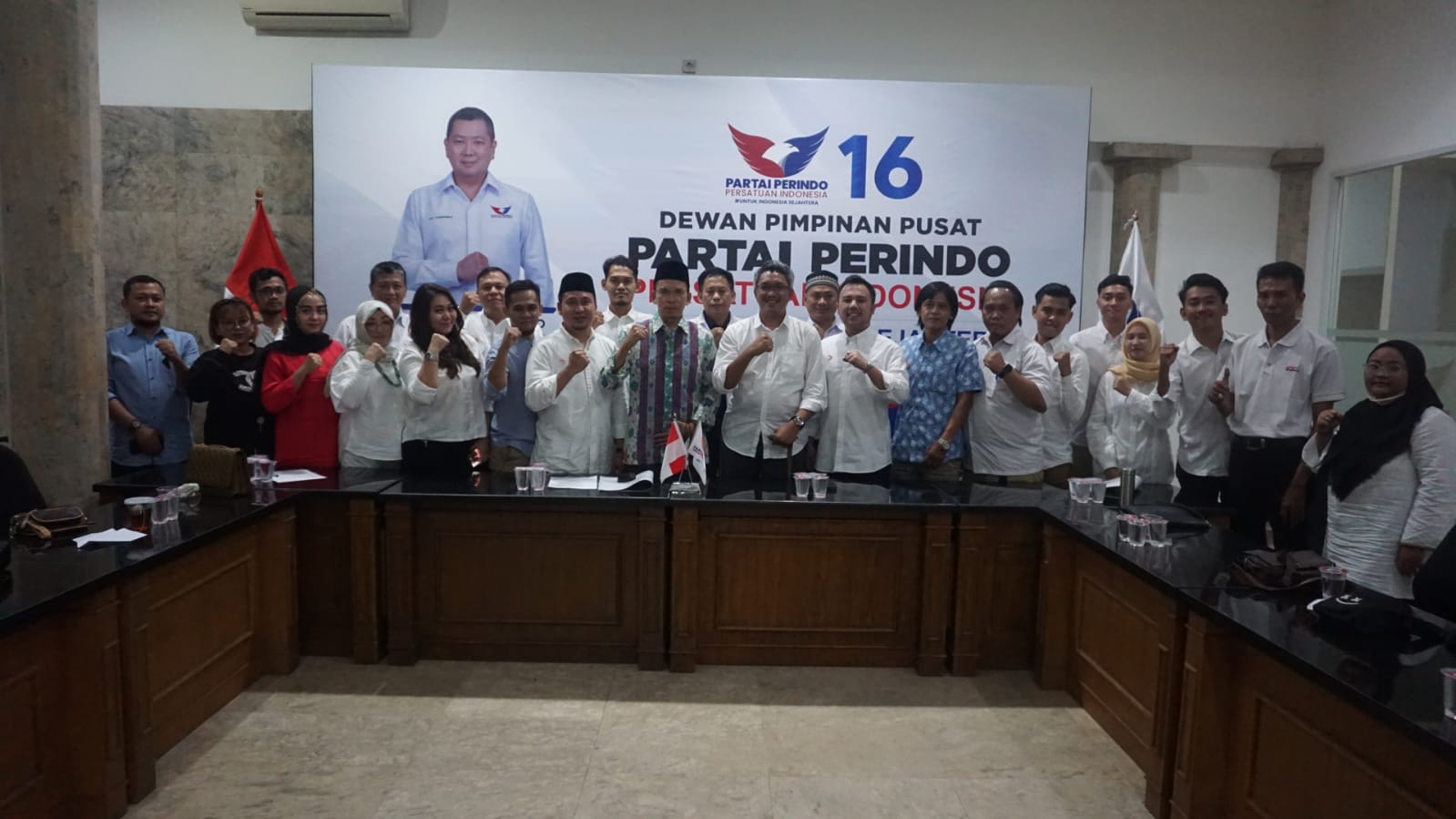 TGB Zainul Majdi Minta GRIND Serius Garap Pemilih Pemula