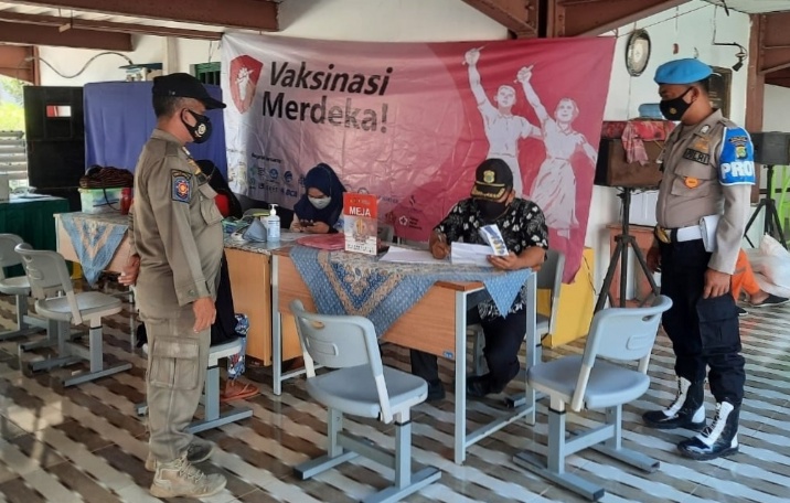 Ciptakan Herd Imunnity, Polres Kep Seribu Terus Gelar Vaksinasi Merdeka Covid-19 di 8 Lokasi