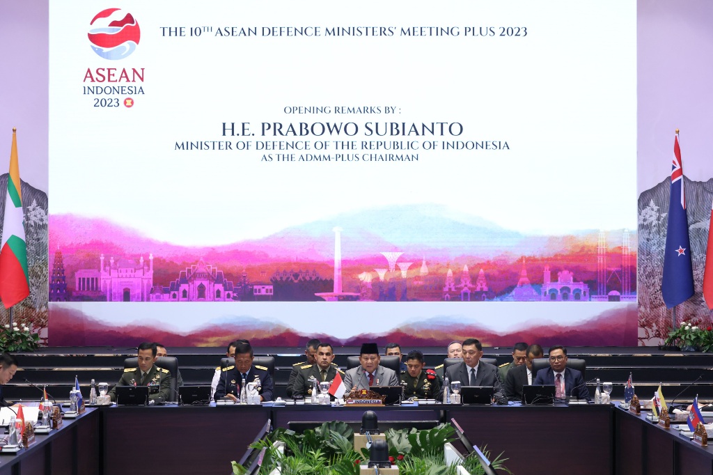 Buka Forum Menhan ASEAN Plus, Prabowo Sambut Khusus Menhan Timor Leste yang Baru Pertama Gabung