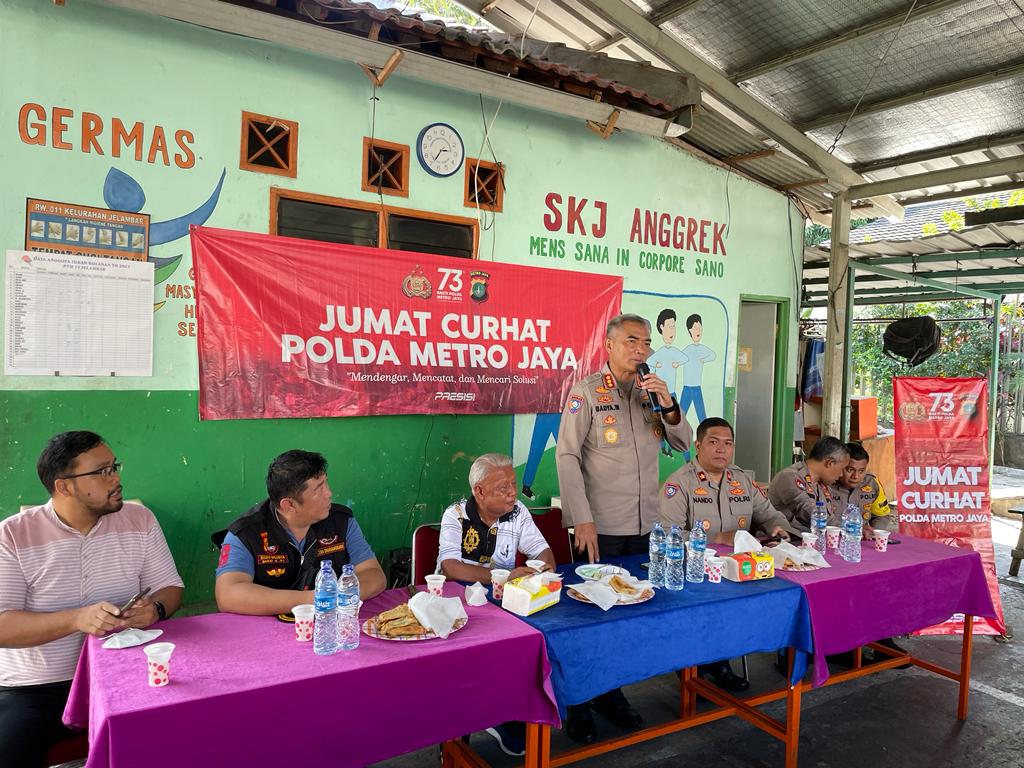 Jumat Curhat Polda Metro Jaya Giat Silaturahmi Serta Mendengar Keluh Kesah Warga Petamburan