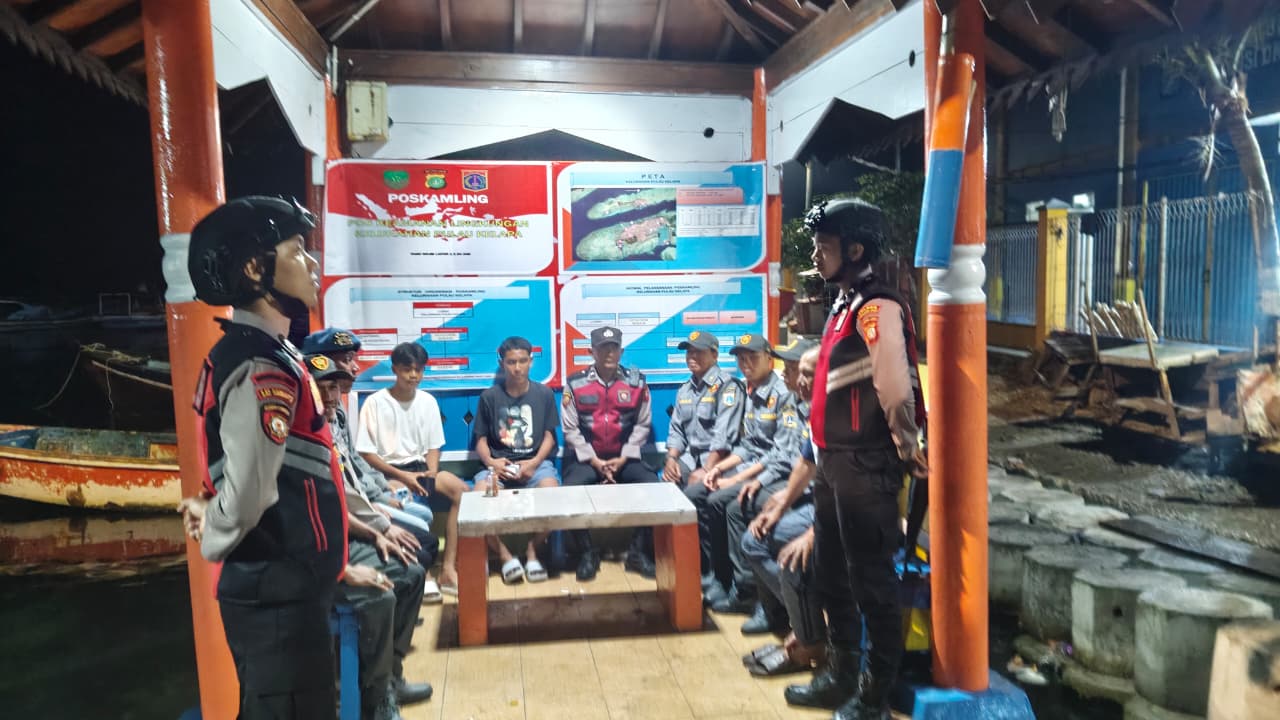 Polsek Kepulauan Seribu Utara Gelar Pembinaan Pos Kamling di Tiga Pulau, Wujudkan Lingkungan Aman Kondusif