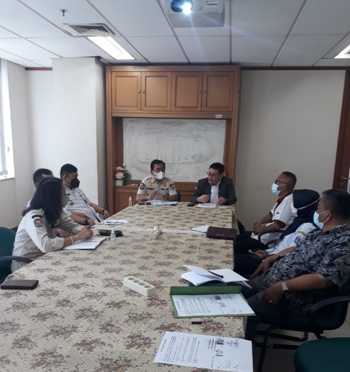 Portal Kembali Dibuka, Warga Perumahan TSI Semanan Jakbar Berterima Kasih Kepada Inggard Joshua