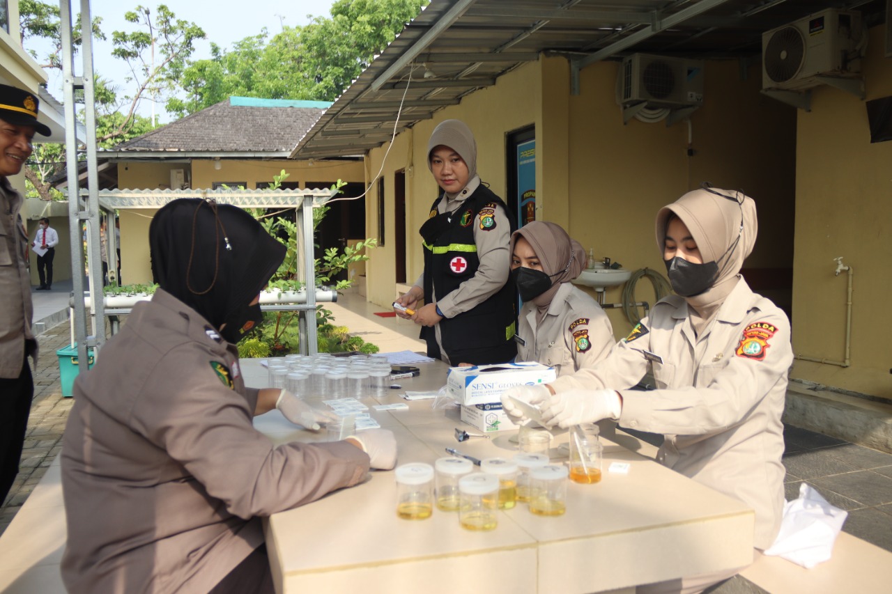 Pengecekan Urine, Upaya Tingkatkan Kedisiplinan dan Minimalisir Pelanggaran Terkait Penyalahgunaan Narkoba