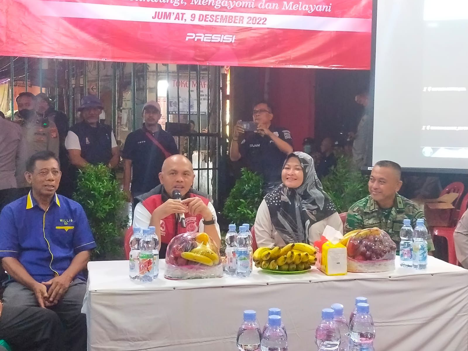 Polda Metro Jaya Adakan Malam Pelayanan Masyarakat Serentak di 908 RW