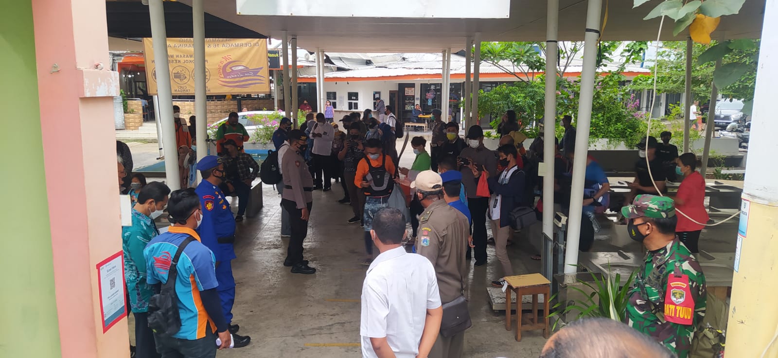 Dengan 4 Kapal ke Pulau Seribu, di Dermaga Marina Ancol 93 Warga dan Wisatawan Scanning Barcode Peduli Lindungi