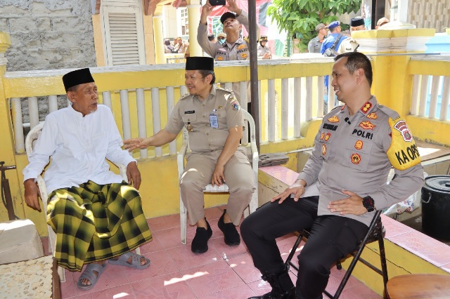 Jumat Curhat Kapolres Kepulauan Seribu Dengan Tokoh Agama Pulau Kelapa