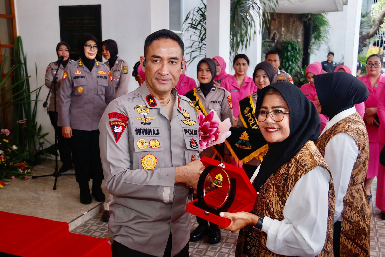 Pameran Indo Security 2023, Polri Raih Juara 1 Kategori Desain Booth Terbaik