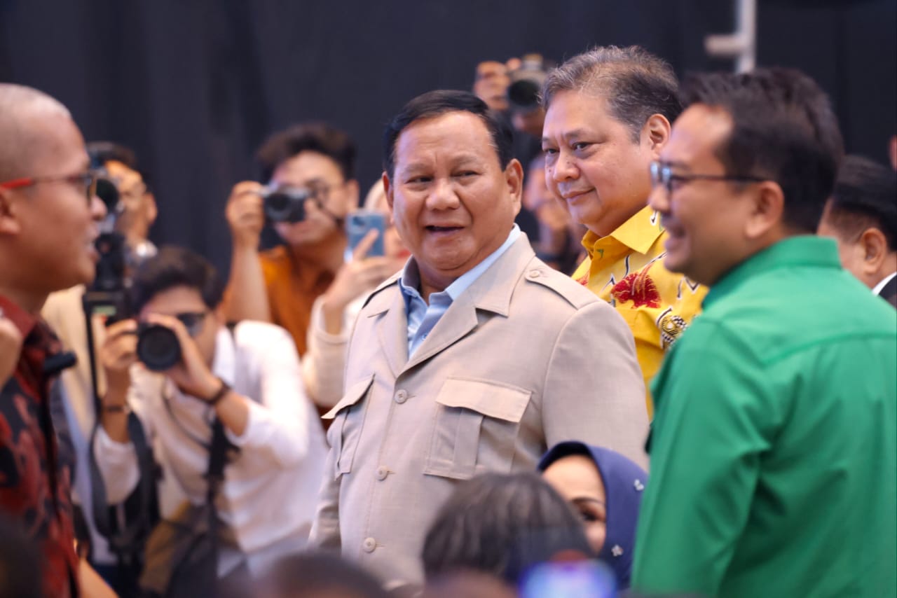 Survei LSJ: Dukungan Gen Z pada Prabowo Paling Tinggi, Capai 40,2% Kalahkan Ganjar dan Anies