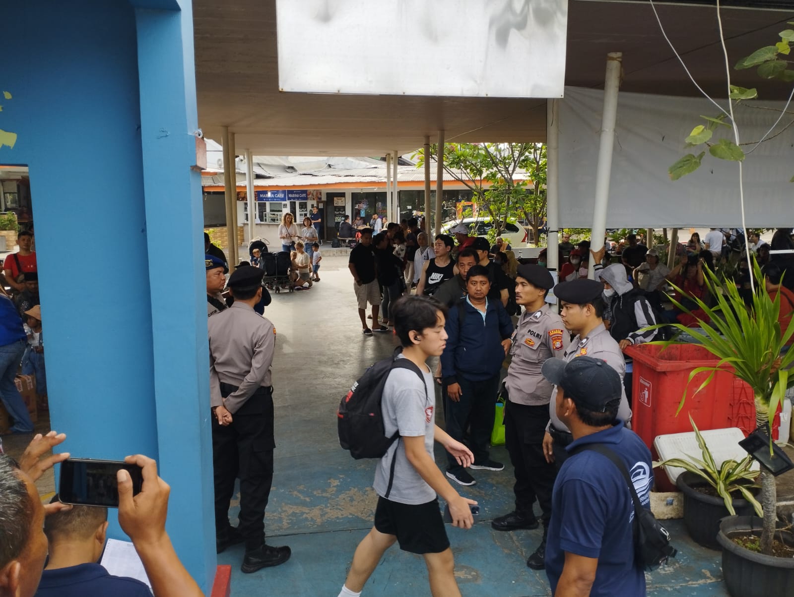 Kehadiran Polri Di Dermaga Marina Ancol Menciptakan Rasa Aman Dan Nyaman