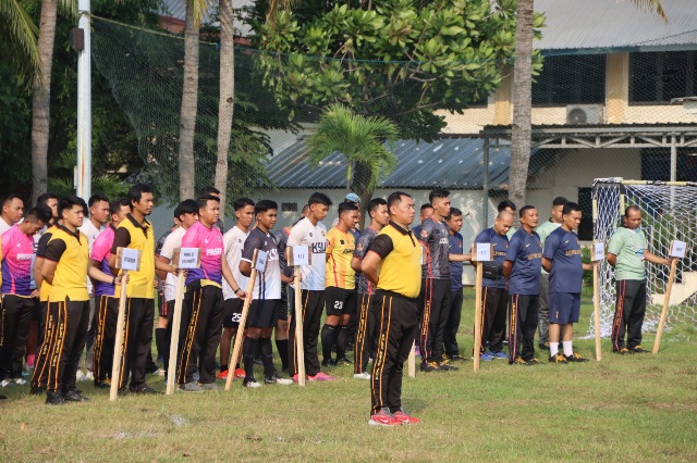 Kapolres Cup 2025 Resmi Dibuka, AKBP Ajie Lukman Hidayat Nyatakan Turnamen Antar Satker Polres Kepulauan Seribu Siap Panas!