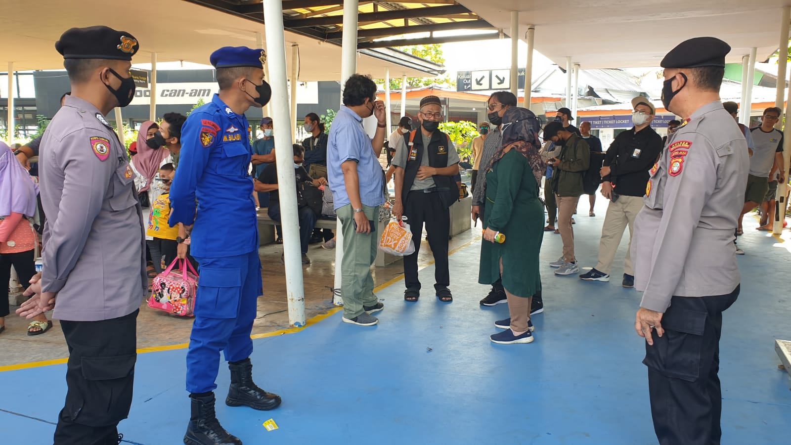 Terapkan Prokes, 512 Penumpang Seberangi Pulau Seribu Usai Terima Pengamanan dari Polres Kep. Seribu