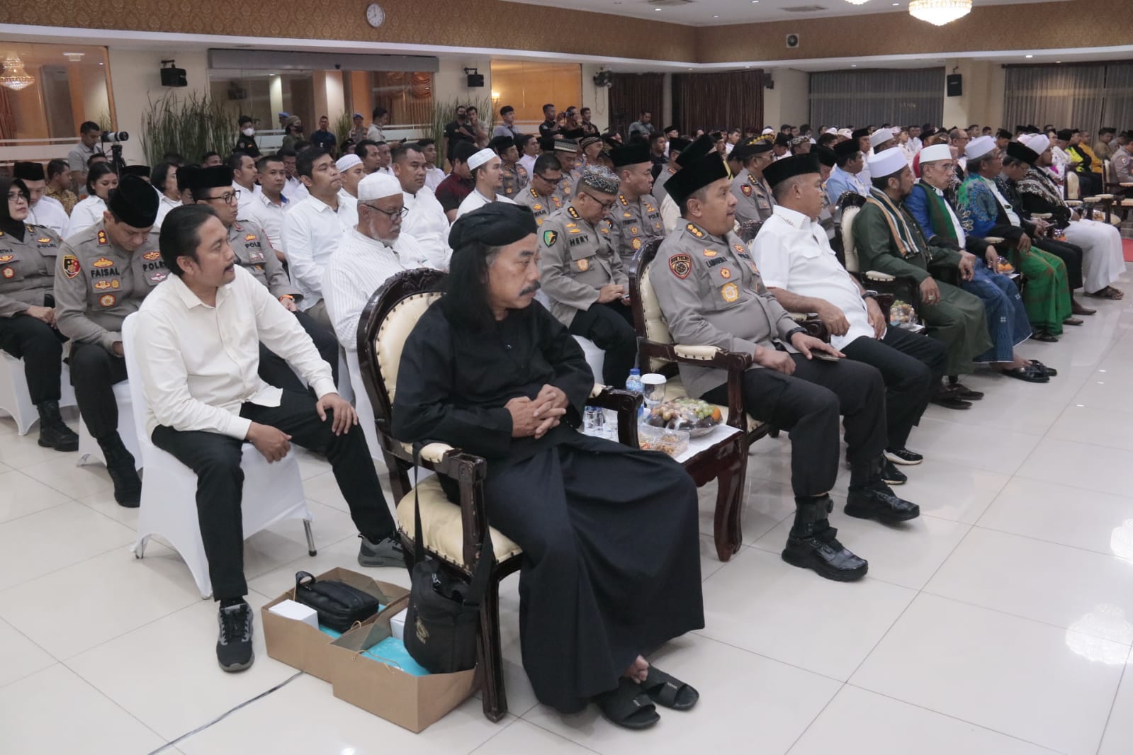 Polda Metro Gelar Doa Bersama Lintas Agama, Sambut HUT Bhayangkara Ke-77
